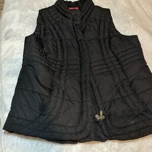 Quilted vest with polyfil